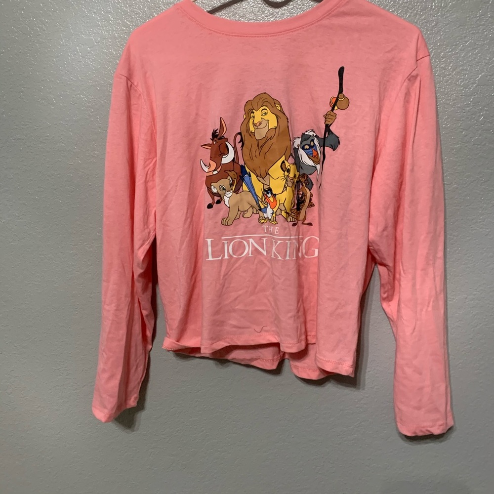 Women lion king crop top